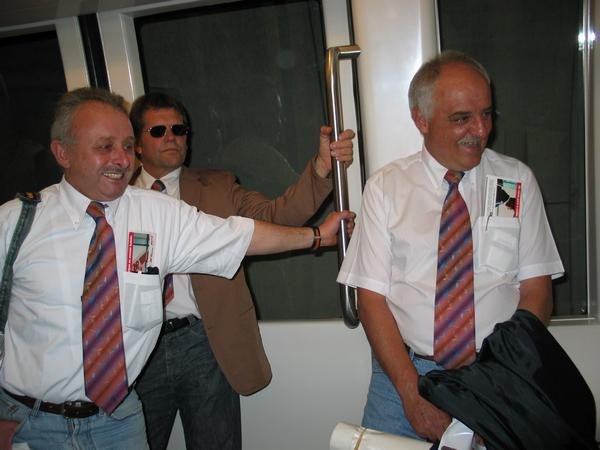 19.05.2005_18.39